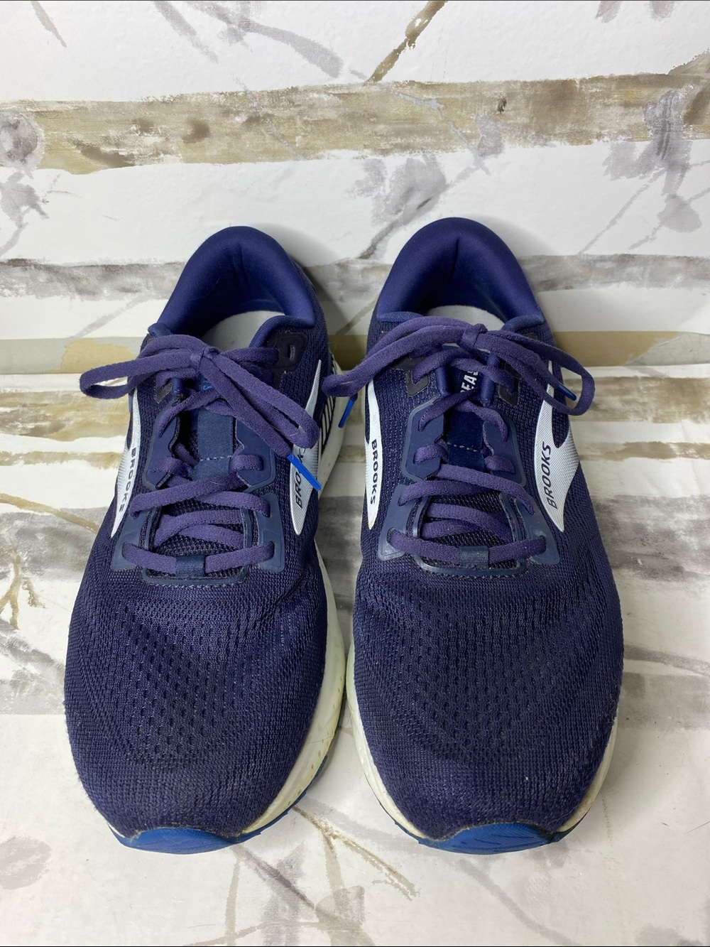 Brooks Beast Gts 2e View 3